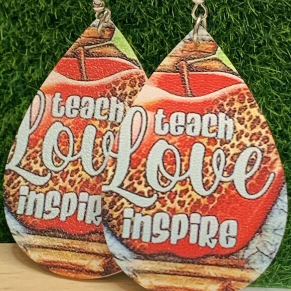 Teacher Earrings, Apple Earrings, Educator Earrings, Gift Idea, School Earrings - Picture 1 of 5